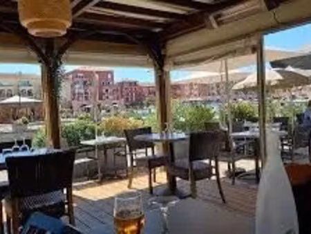 vente locaux professionnels 144 m² à lattes (34970)  450 000 €