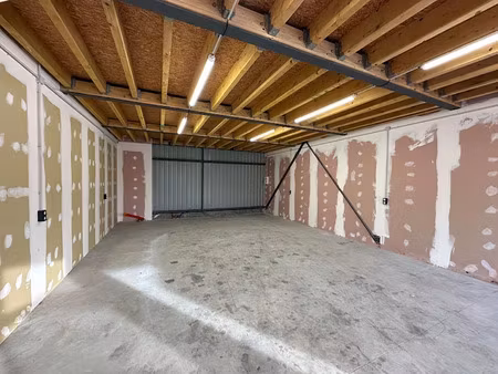 vente locaux professionnels 267 m² à meucon (56890)  265 000 €