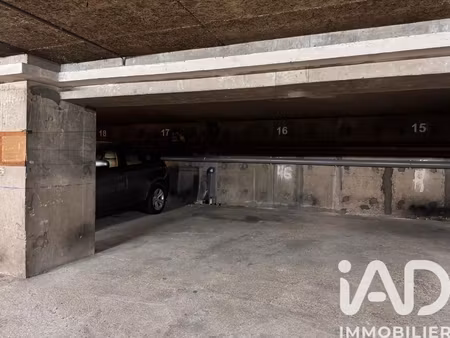 vente parking 22 m²