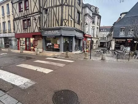 vente locaux professionnels 50 m² à auxerre (89000)  78 400 €
