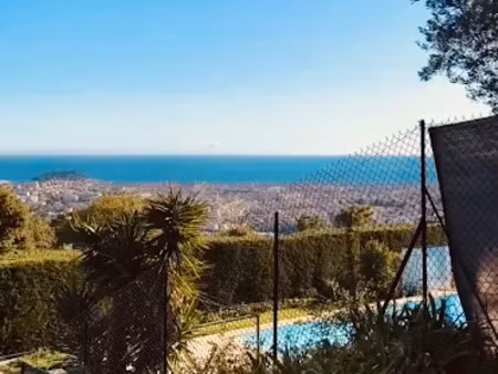 vente terrain 2440 m² à nice (06000)  1 050 000 €