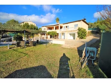 peymeinade vente maison individuelle dans domaine fermé