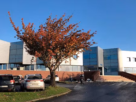 vente locaux professionnels 378 m² à boves (80440)  1 144 000 €