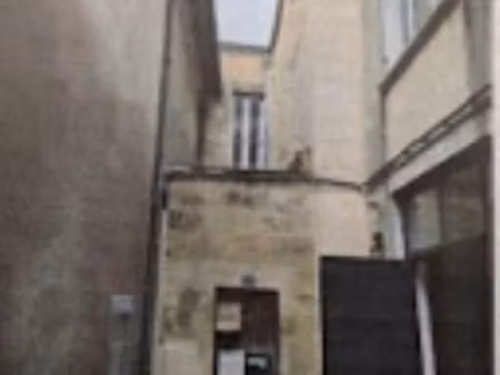 vente immeuble 6 pièces 135 m² à libourne (33500)  258 000 €