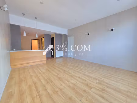 appartement t2 de 50 m² + mezzanine de 27 m²