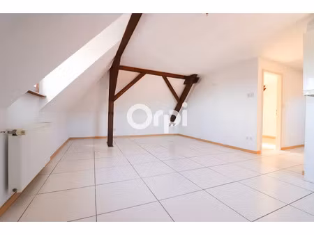 location appartement 1 pièce 50 m² à ribeauville (68150)  529 €