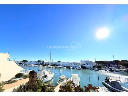 charmante marina accès direct appontement et terrasse plein sud