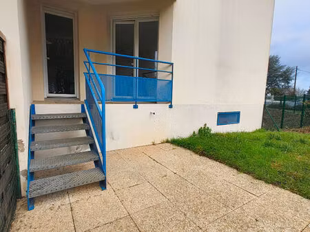 appartement poitiers 74 m2 avec terrasse  jardinet et parking