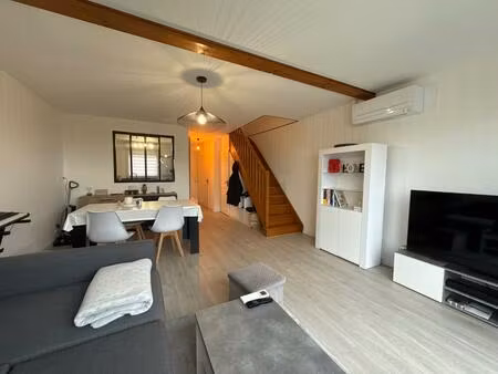 maison- appartement à vendre chenôve  2 chambres avec terrasse et balcon  garage