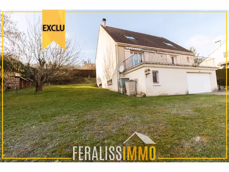 très belle maison individuelle édifiée sur s/sol total de 13