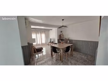 maison de village 90m2 moderne avec terrasse et vue à 180°  sans vis-à-vis a vis + caves +