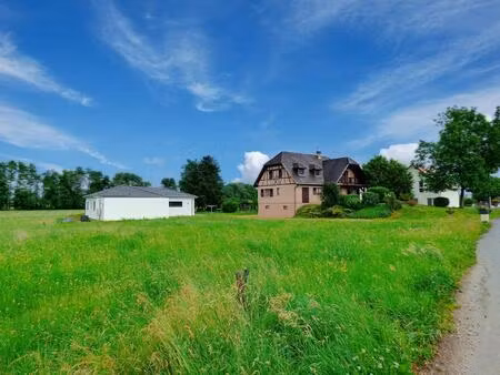 terrain plat  au calme