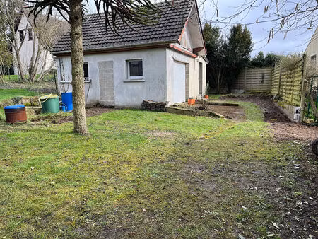 terrain 301m2 avec dépendance à rénover