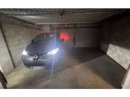 stationnement les ulis 25 m² t- à vendre  25 000 €