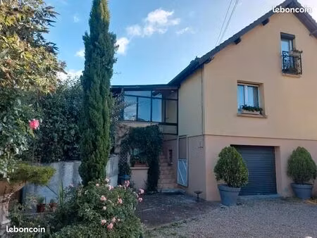 maison terrain 867m2+bâtiment annexe