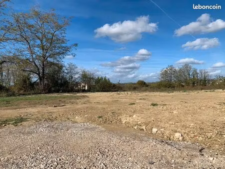 terrain 659 m² gauriaguet