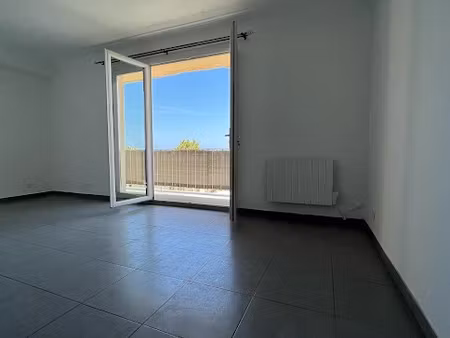 location appartement 3 pièces 72 m² à bastia (20200)  820 €