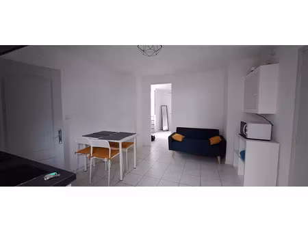 location meublée appartement 2 pièces 24.87 m² à corbeil-essonnes (91100)  695 €