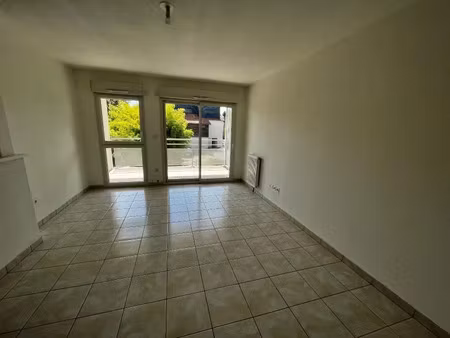 location appartement 3 pièces 65.7 m² à la chabossiere (44220)  769 €