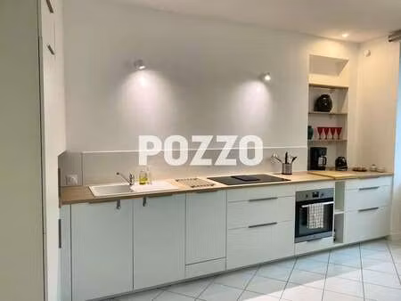 location appartement t1 meublé à granville (50400) : à louer t1 meublé / 32m² granville