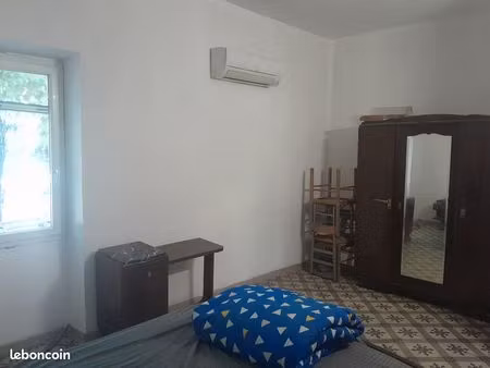 appartement dans mas en campagne