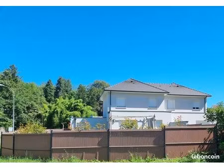 a louer  maison t5  bizanos proche quartier trespoey