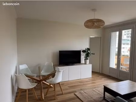 t3 equipé – 60 m² – avenue jean rieux / place dupuy – 1300 cc – disponible immédiatement