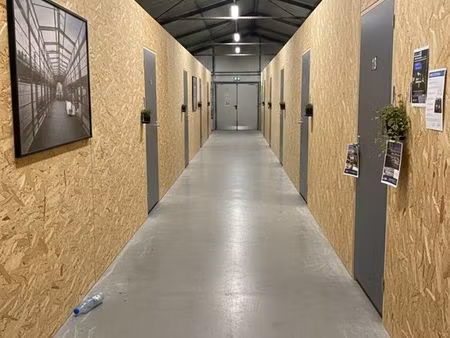 location de box / garde meubles sécurisé à angers– accès 24/7