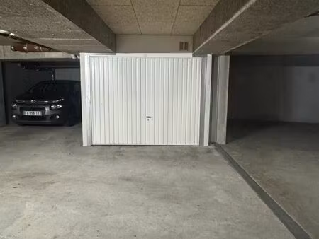 parking/box 15 m² strasbourg