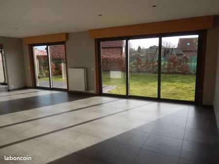 maison récente 151 m2 4 chambres 2 sdb