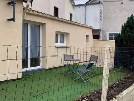 loue maison 3 pièces 45 m2 1100 euros