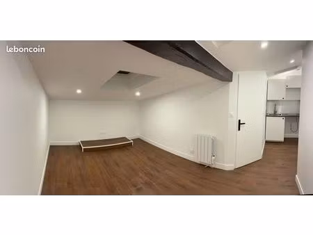 appartement t2 meublé – indépendant – sous les toits – bordeau