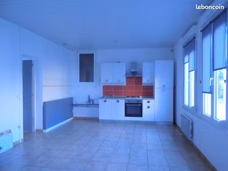 particulier loue appartement 48m2