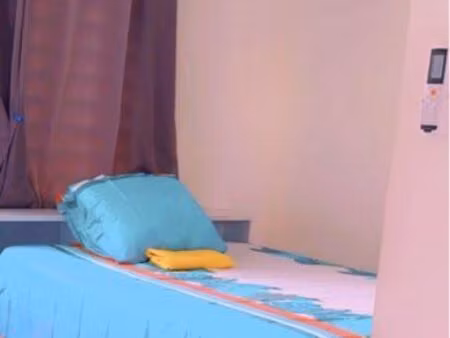 location chambre meublée climatisée à cayenne