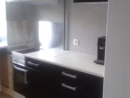 trois pièces proche marque avenue