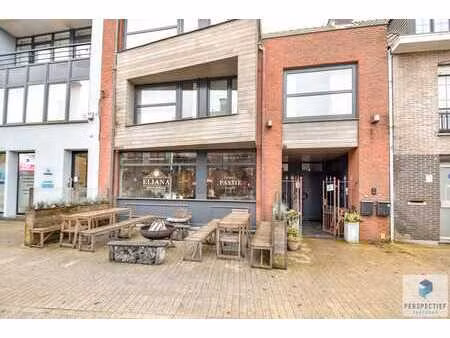 in optie | recente handelsruimte ingericht als koffie/ont...