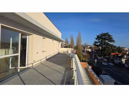 location appartement 5 pièces 112 m² à saint-jean-de-braye (45800)  1 494 €