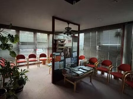 vente bureaux et commerces à saint-lô (50000) : à vendre / 106m² saint-lô