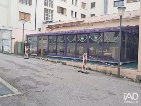 vente murs commerciaux 250 m²