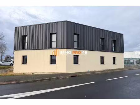 location locaux professionnels 184 m² à cholet (49300)  2 500 €
