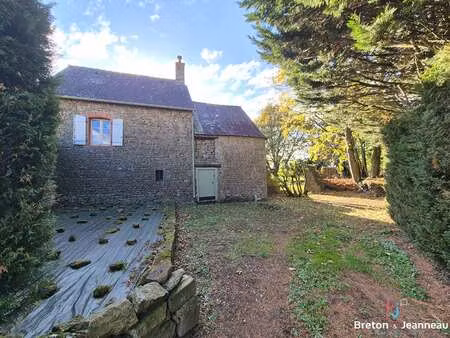 vente maison à ambrières-les-vallées (53300) : à vendre / 64m² ambrières-les-vallées