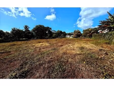 terrain saint-françois m² t- à vendre  327 000 €