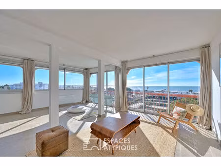 appartement en dernier étage  vue sur la méditerranée