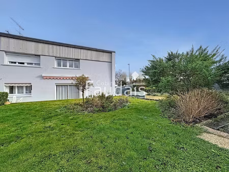 maison centre ville de saint-lô 3 chambres -529 m2 de terra