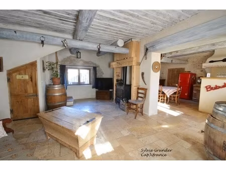 bastide authentique à vendre 170m² à eguilles (13)