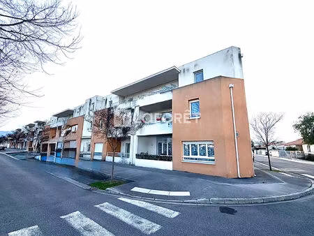 a vendre t2 à elne 109 000€ + possibilité box fermé.