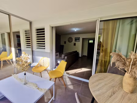 à vendre – t3 en rez-de-chaussée aux abymes