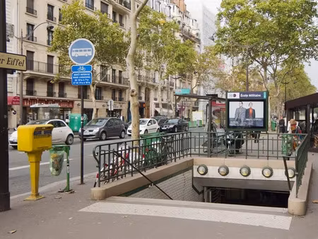 location pure 88m2 / idéal profession libérale - école militaire - bourdonnais