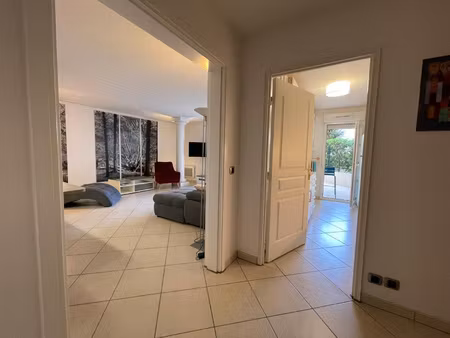 grandt3 avec terrasse et parking  plage et commerces saint-