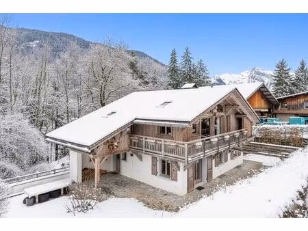 172 route du chef lieu - la riviere enverse france